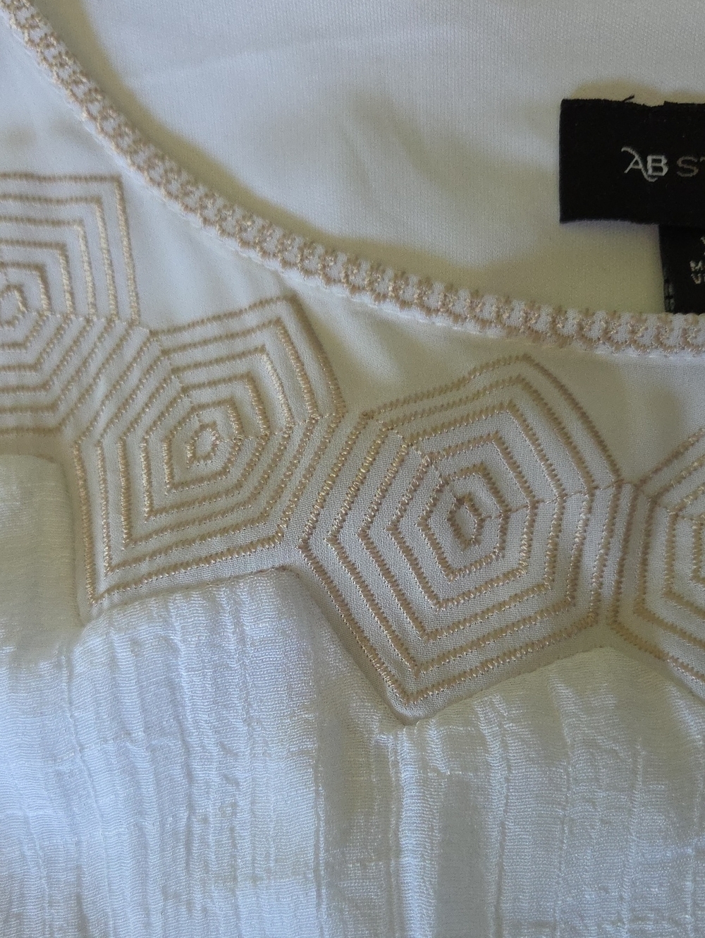 AB Studio White Maxi Dress with Tan Belt, Hankerchief Bottom. - Picture 3 of 11